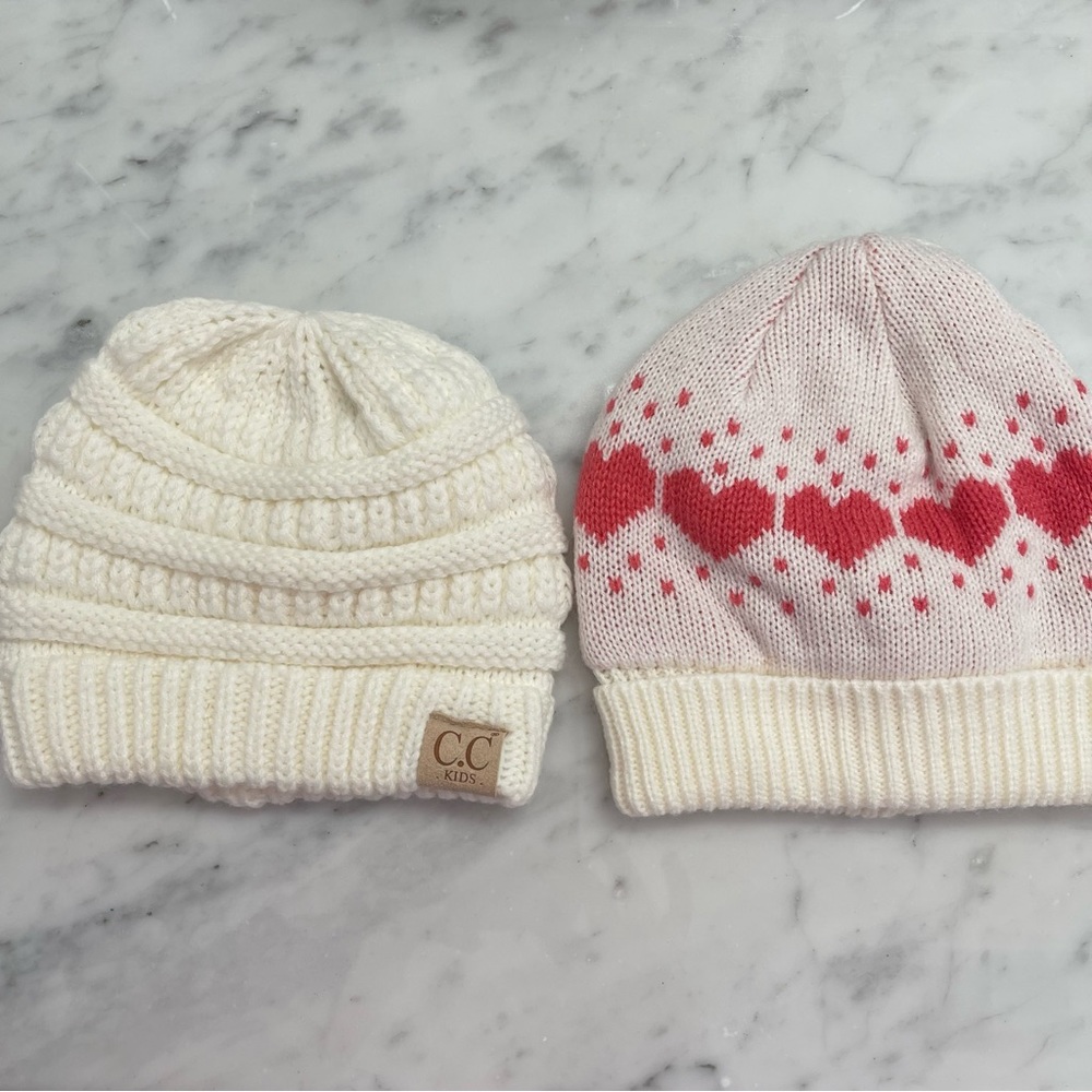 Toddler Girls Hats. 1 C.C kids hat. 1 Joe Fresh kids hat. Both size 2-4 years.